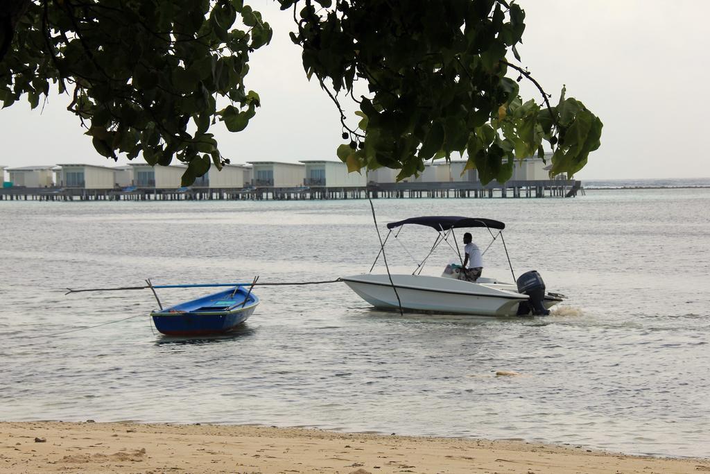 Rip Tide Vacation Inn, K.Guraidhoo غوريدهو المظهر الخارجي الصورة