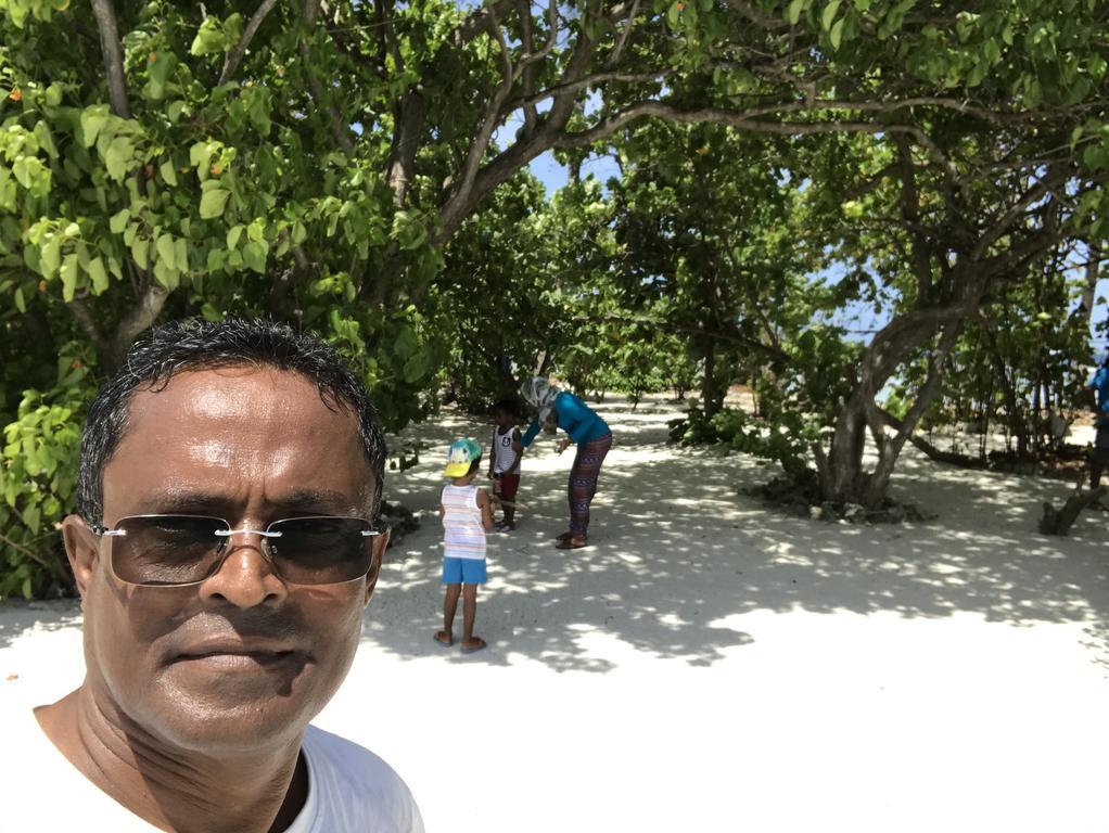 Rip Tide Vacation Inn, K.Guraidhoo غوريدهو المظهر الخارجي الصورة