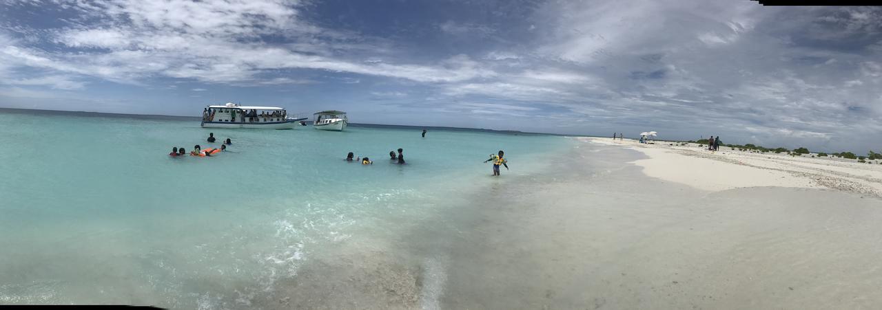 Rip Tide Vacation Inn, K.Guraidhoo غوريدهو المظهر الخارجي الصورة